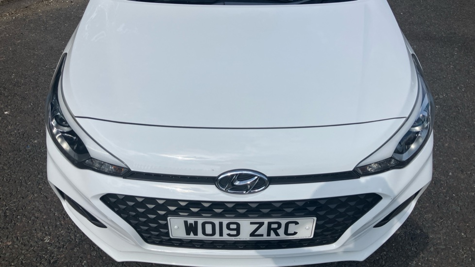 Hyundai i20 1.2 MPi Play 5dr Petrol Hatchback - Image 8