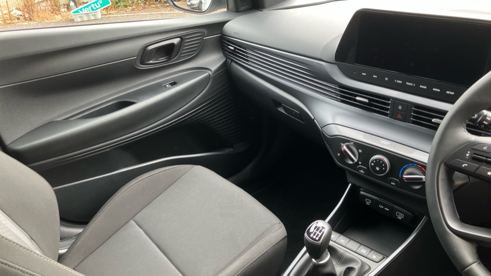 Hyundai i20 1.0T GDi 90 Black Line 5dr Petrol Hatchback - Image 14