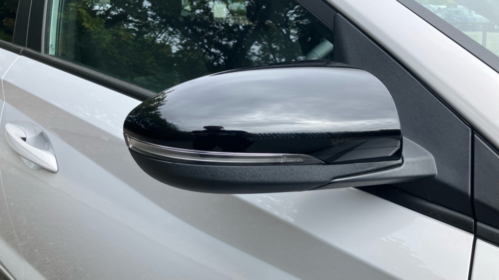 Hyundai i20 1.0T GDi 90 Black Line 5dr Petrol Hatchback - Image 45