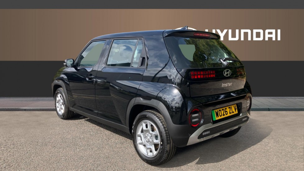 Hyundai INSTER 85kW 01 49kWh 5dr Auto Electric Hatchback - Image 2
