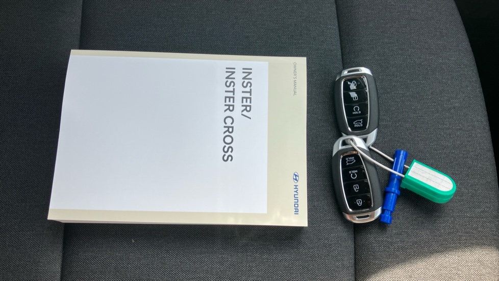 Hyundai INSTER 85kW 01 49kWh 5dr Auto Electric Hatchback - Image 19