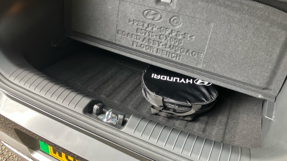 Hyundai INSTER 85kW 01 49kWh 5dr Auto Electric Hatchback - Image 45