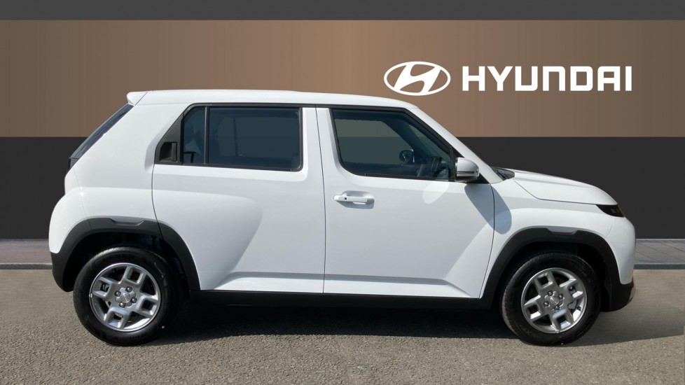 Hyundai INSTER 85kW 01 49kWh 5dr Auto Electric Hatchback - Image 5
