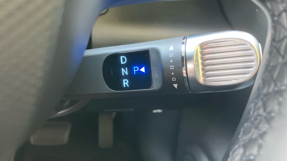 Hyundai INSTER 85kW 01 49kWh 5dr Auto Electric Hatchback - Image 21