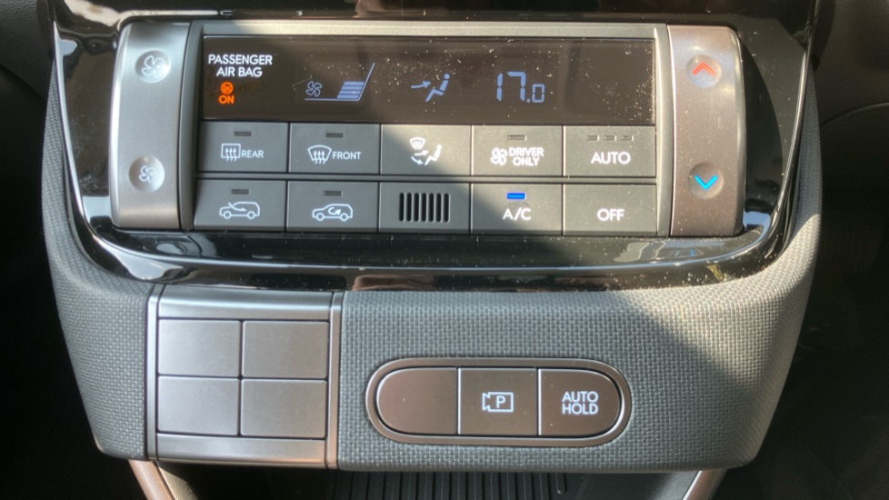 Hyundai INSTER 85kW 01 49kWh 5dr Auto Electric Hatchback - Image 31
