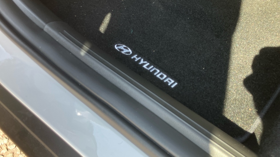 Hyundai INSTER 85kW 01 49kWh 5dr Auto Electric Hatchback - Image 49
