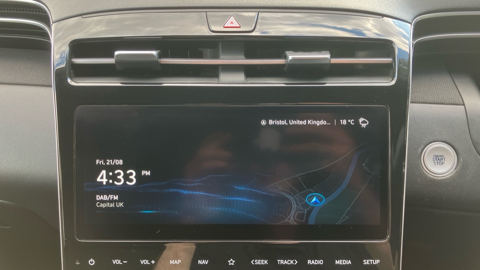Hyundai TUCSON 1.6 TGDi Hybrid 230 Premium 5dr 2WD Auto Hybrid Estate - Image 12