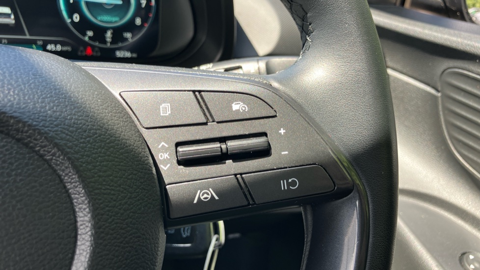Hyundai i20 1.0T GDi 48V MHD SE Connect 5dr Petrol Hatchback - Image 23