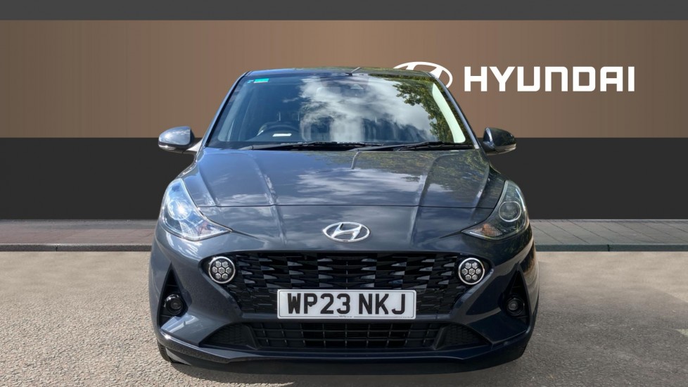 Hyundai i10 1.0 MPi Premium 5dr Petrol Hatchback - Image 3