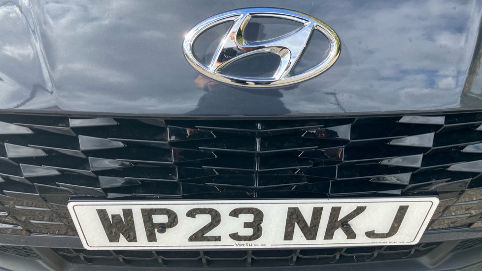Hyundai i10 1.0 MPi Premium 5dr Petrol Hatchback - Image 47