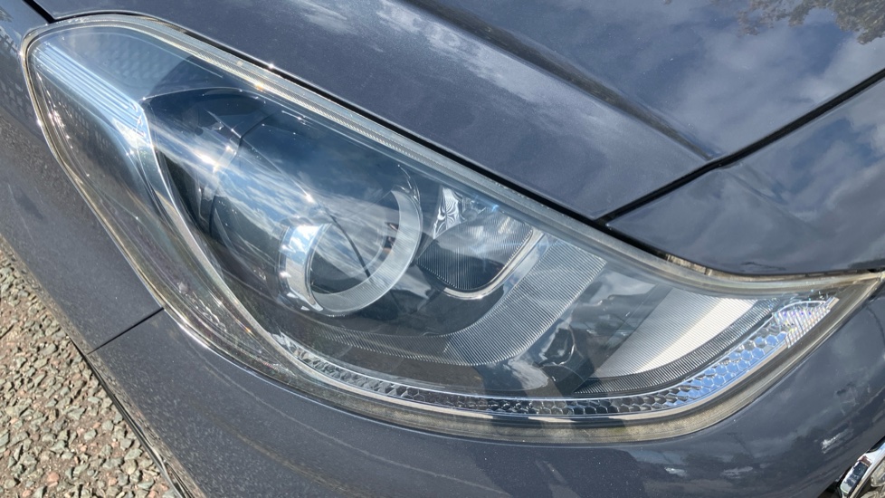 Hyundai i10 1.0 MPi Premium 5dr Petrol Hatchback - Image 48
