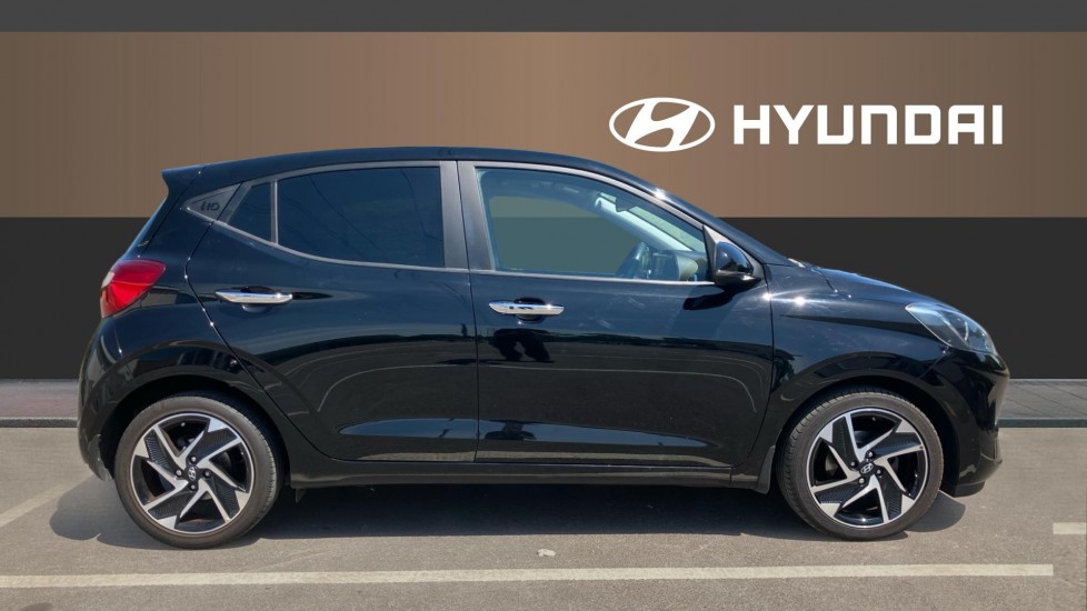 Hyundai i10 1.0 MPi Premium 5dr Petrol Hatchback - Image 5