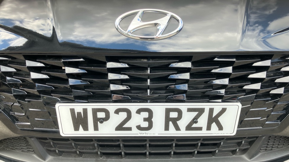 Hyundai i10 1.0 MPi Premium 5dr Petrol Hatchback - Image 41