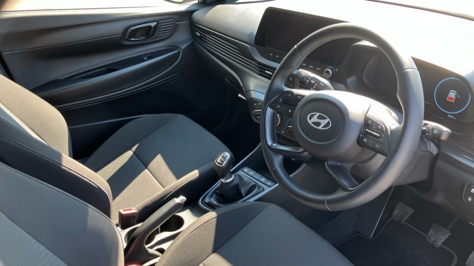 Hyundai i20 1.0T GDi 90 Black Line 5dr Petrol Hatchback - Image 11