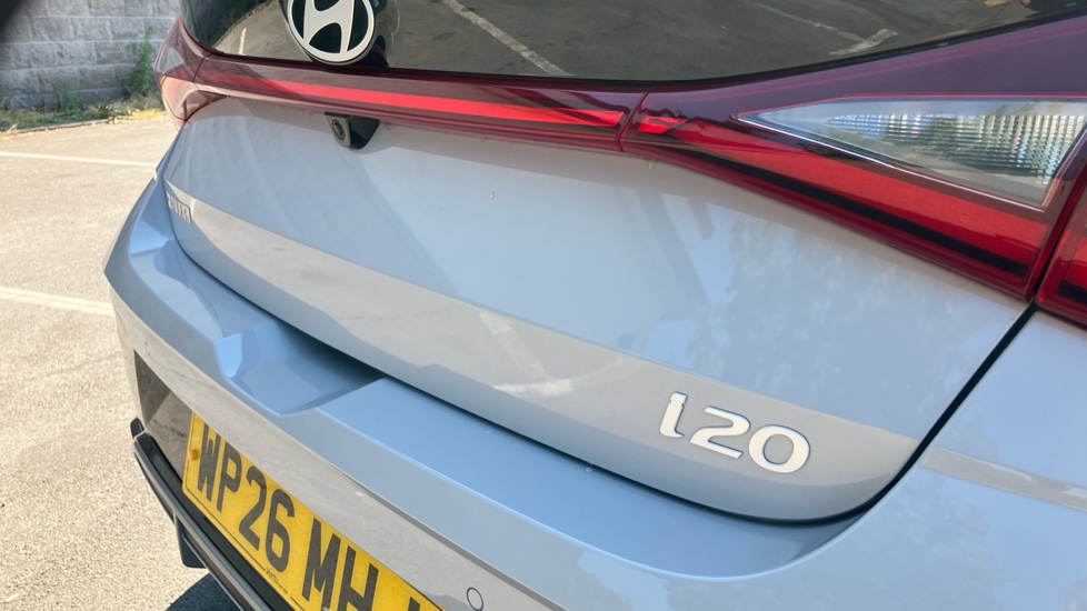 Hyundai i20 1.0T GDi 90 Black Line 5dr Petrol Hatchback - Image 48