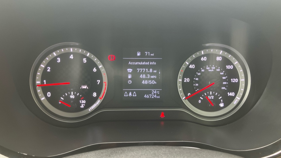 Hyundai i10 1.2 MPi SE Connect 5dr Petrol Hatchback - Image 18