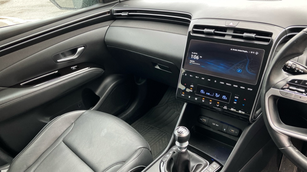 Hyundai TUCSON 1.6 TGDi Ultimate 5dr 2WD Petrol Estate - Image 14