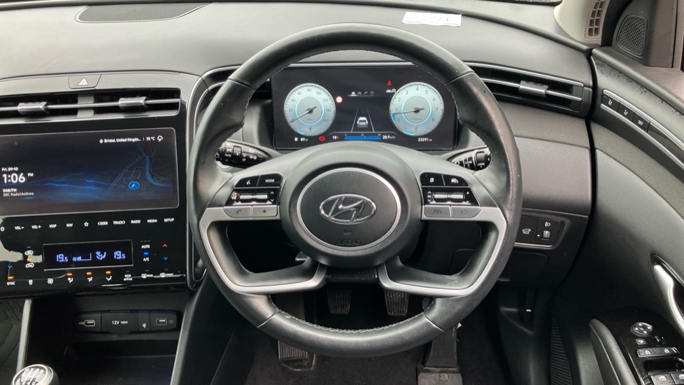 Hyundai TUCSON 1.6 TGDi Ultimate 5dr 2WD Petrol Estate - Image 23
