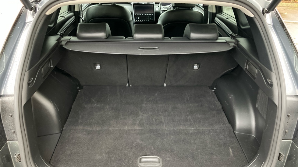 Hyundai TUCSON 1.6 TGDi Ultimate 5dr 2WD Petrol Estate - Image 48