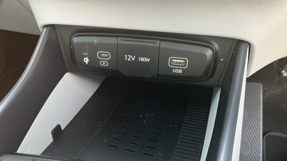 Hyundai BAYON 1.0 TGDi Ultimate 5dr DCT Petrol Hatchback - Image 25