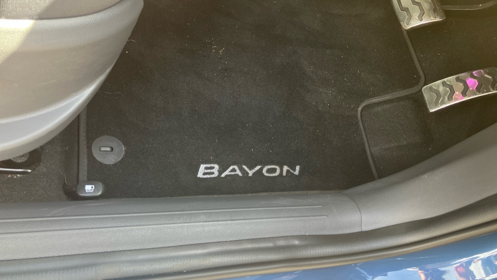 Hyundai BAYON 1.0 TGDi Ultimate 5dr DCT Petrol Hatchback - Image 32