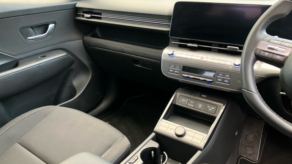 Hyundai KONA 1.6T 138 Advance 5dr DCT Petrol Hatchback - Image 14