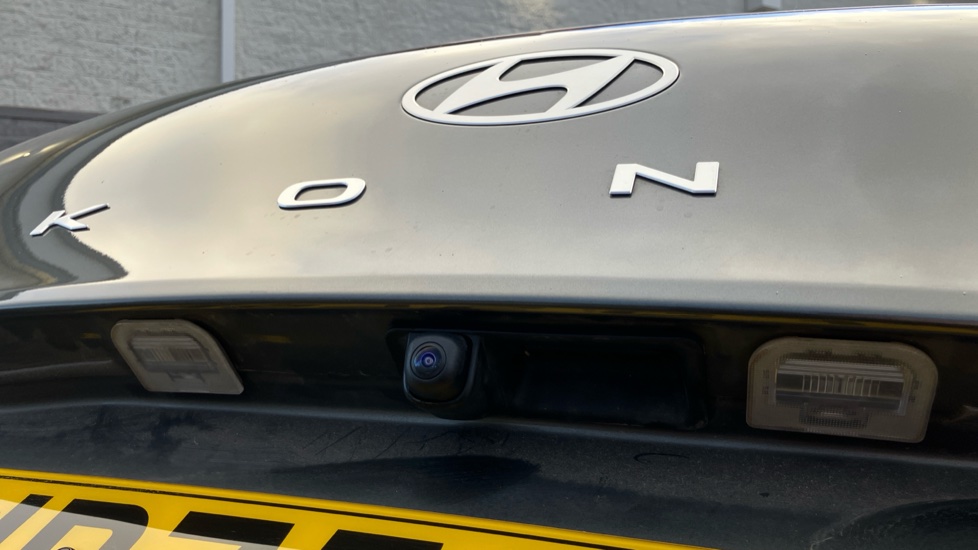 Hyundai KONA 1.6T 138 Advance 5dr DCT Petrol Hatchback - Image 24