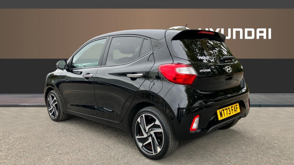 Hyundai i10 1.2 MPi Premium 5dr Auto Petrol Hatchback - Image 2