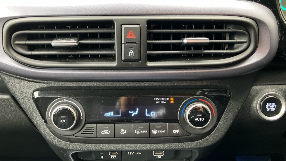 Hyundai i10 1.2 MPi Premium 5dr Auto Petrol Hatchback - Image 28