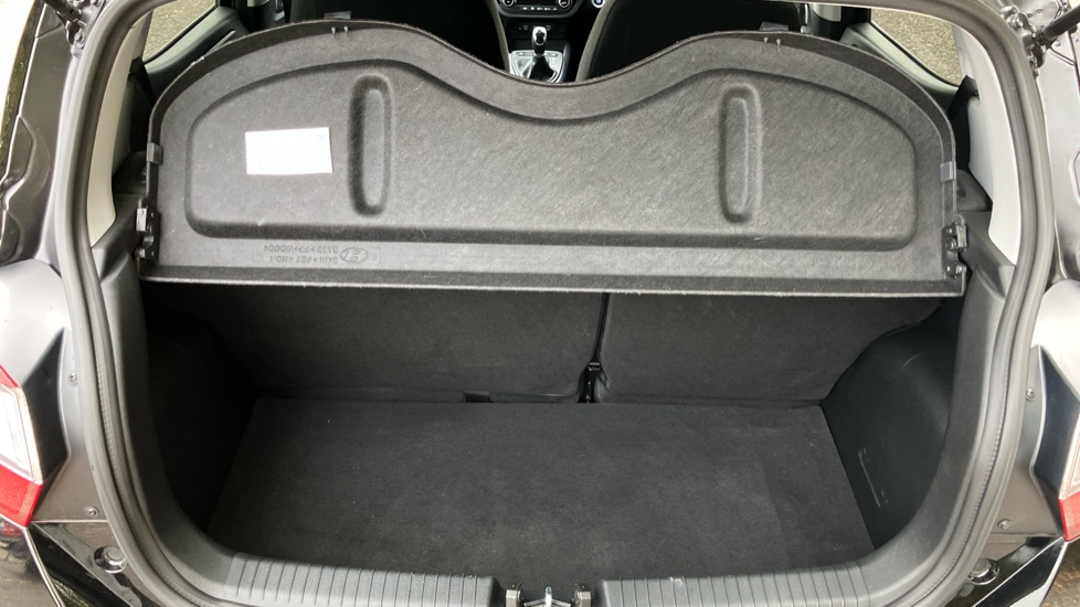 Hyundai i10 1.2 MPi Premium 5dr Auto Petrol Hatchback - Image 42