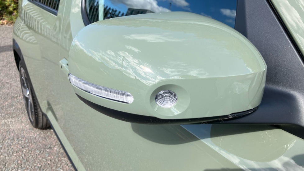 Hyundai INSTER 85kW 02 49kWh 5dr Auto Electric Hatchback - Image 50