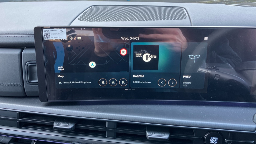 Hyundai SANTA FE 1.6 TGDi Plug-in Hybrid Calligraphy 5dr 4WD Auto Estate - Image 12