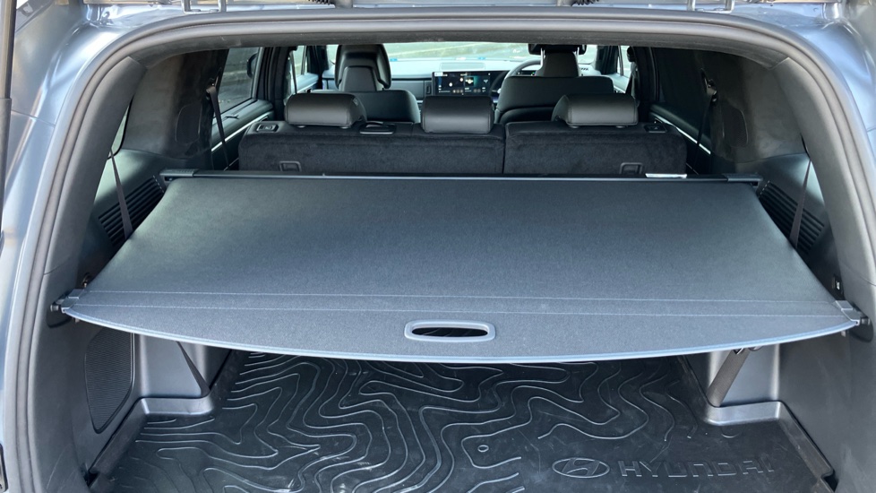 Hyundai SANTA FE 1.6 TGDi Plug-in Hybrid Calligraphy 5dr 4WD Auto Estate - Image 24