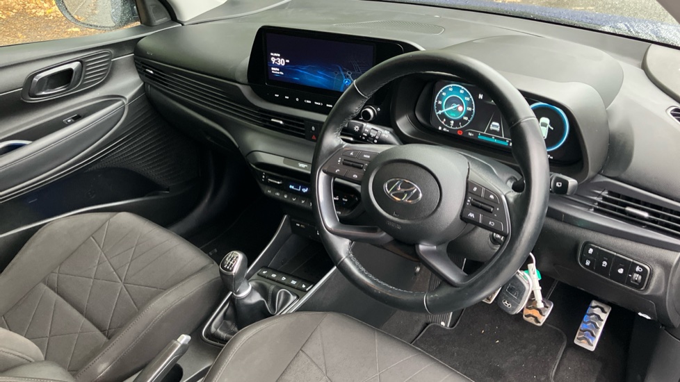 Hyundai BAYON 1.0 TGDi 48V MHEV Premium 5dr Petrol Hatchback - Image 11