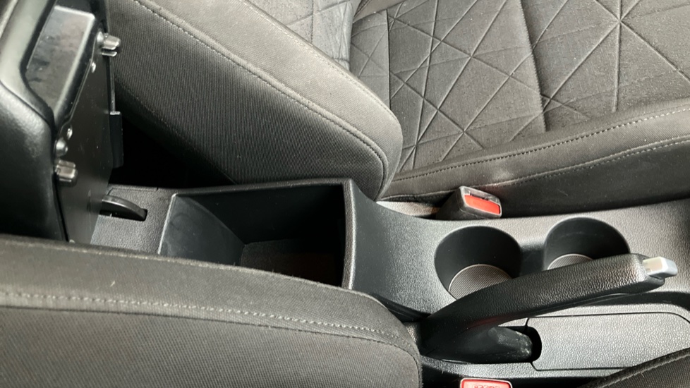 Hyundai BAYON 1.0 TGDi 48V MHEV Premium 5dr Petrol Hatchback - Image 32