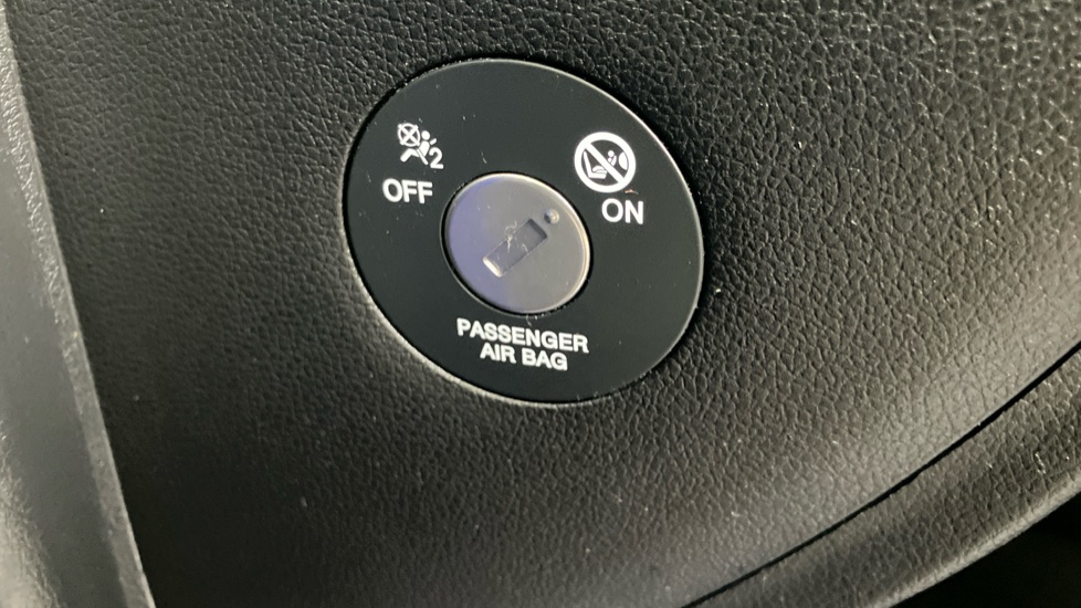 Hyundai BAYON 1.0 TGDi 48V MHEV Premium 5dr Petrol Hatchback - Image 49