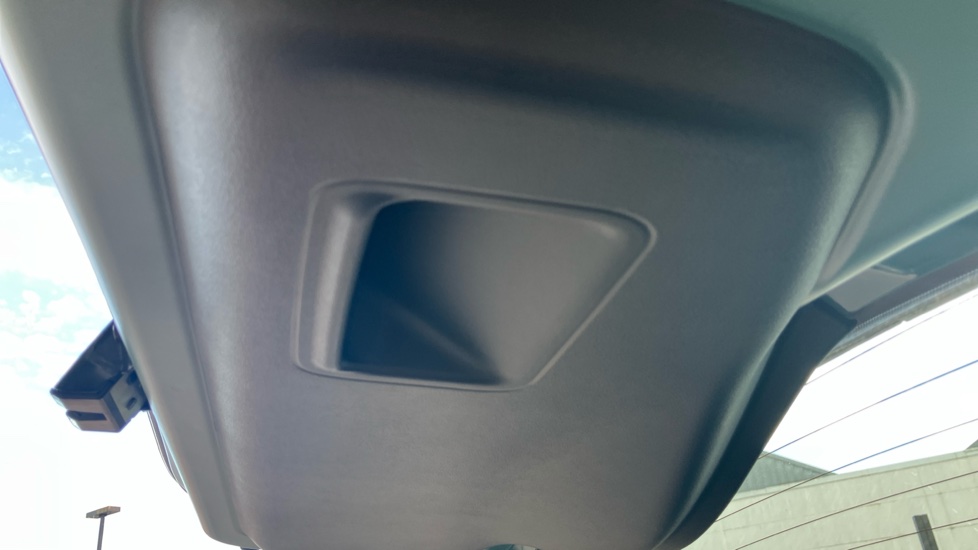 Hyundai i10 1.0 [63] Advance 5dr [Nav] Petrol Hatchback - Image 45
