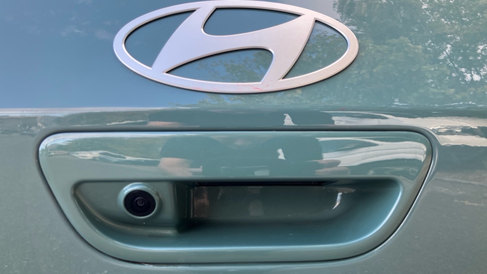 Hyundai i10 1.0 [63] Advance 5dr [Nav] Petrol Hatchback - Image 53