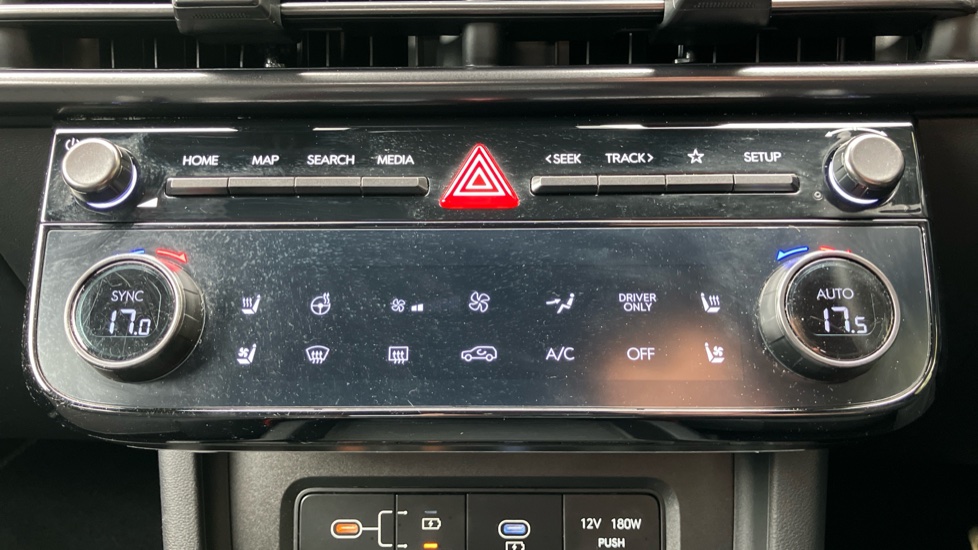 Hyundai TUCSON 1.6T Hybrid N Line S 5dr Auto Hybrid Estate - Image 31