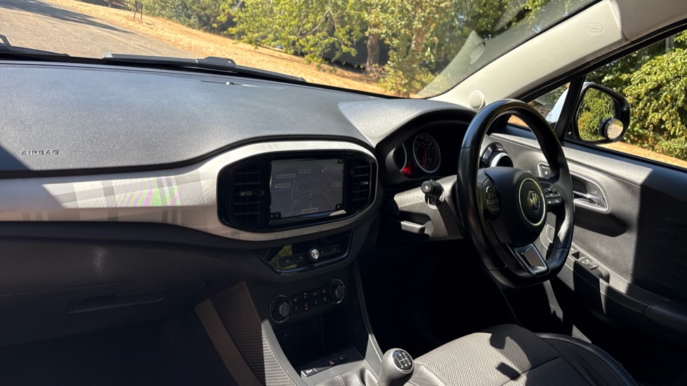 MG MG3 1.5 VTi-TECH Exclusive 5dr [Navigation] Petrol Hatchback - Image 9