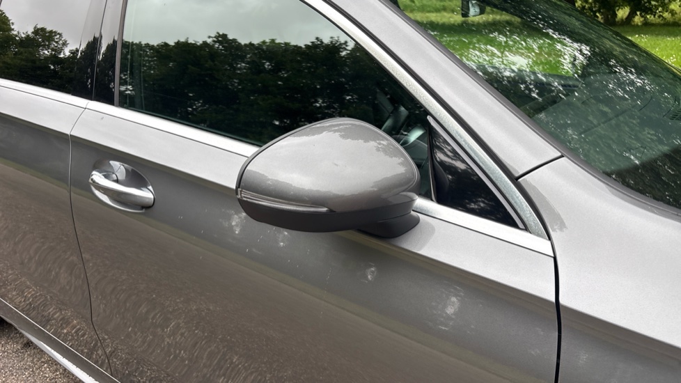 Mercedes-Benz A-Class A180d AMG Line Premium 5dr Auto Diesel Hatchback - Image 24
