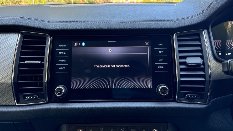 Skoda Kodiaq 2.0 TDI SE L Executive 5dr DSG [7 Seat] Diesel Estate - Image 31