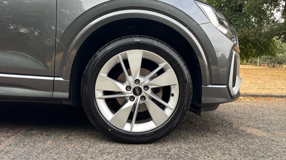 Audi Q2 35 TFSI S Line 5dr S Tronic Petrol Estate - Image 7