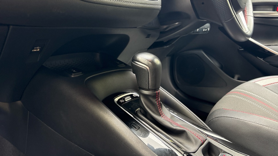 Toyota Corolla 1.8 Hybrid GR Sport 5dr CVT Hybrid Hatchback - Image 13