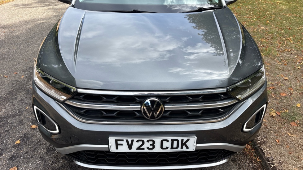Volkswagen T-Roc 1.5 TSI Style 5dr DSG Petrol Hatchback - Image 8