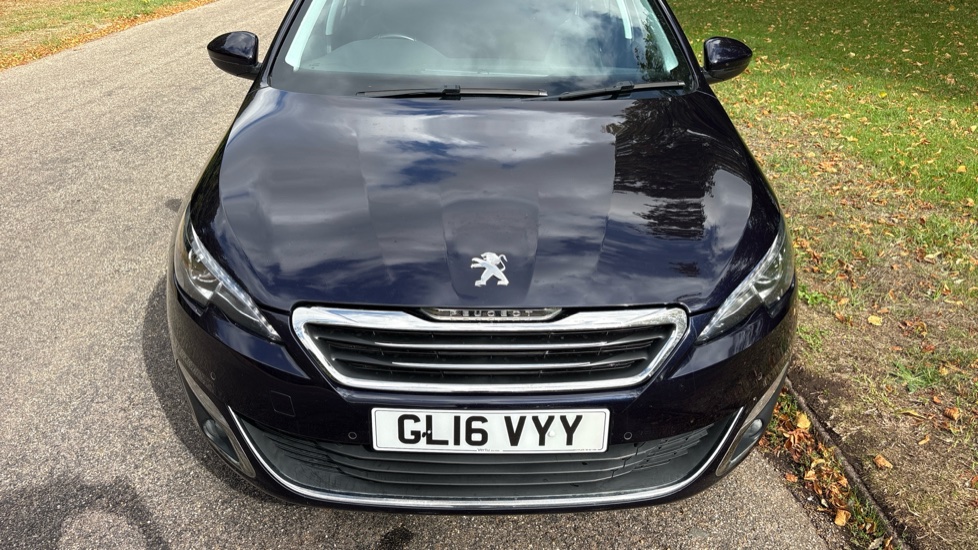 Peugeot 308 1.6 BlueHDi 120 Allure 5dr EAT6 Diesel Estate - Image 8