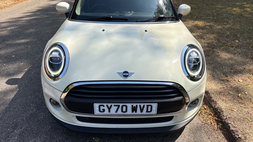 MINI Hatchback 1.5 Cooper Classic 5dr Auto Petrol Hatchback - Image 8