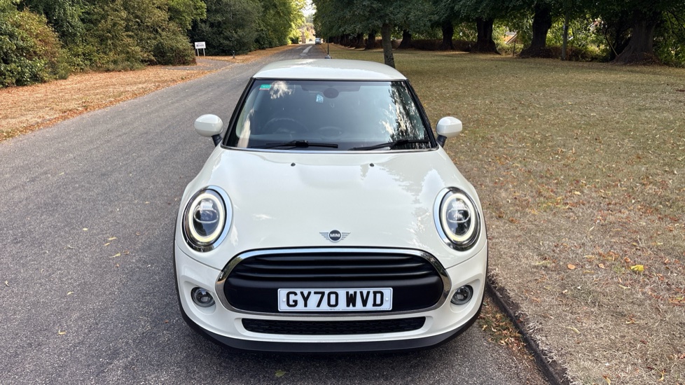 MINI Hatchback 1.5 Cooper Classic 5dr Auto Petrol Hatchback - Image 21