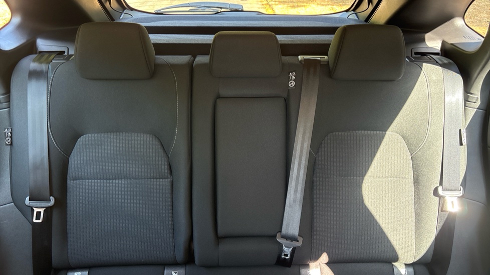 Nissan Qashqai 1.3 DiG-T MH Acenta Premium 5dr Petrol Hatchback - Image 15