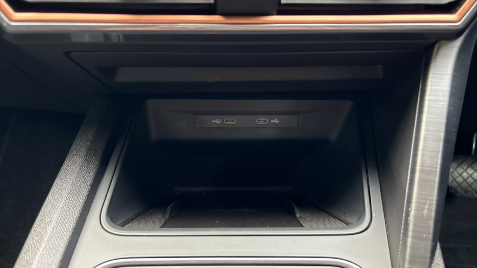 CUPRA Formentor 1.5 TSI 150 V2 5dr DSG Petrol Estate - Image 35